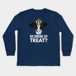 Bluetick Coonhound Halloween Trick or Treat Kids Long Sleeve T-Shirt
